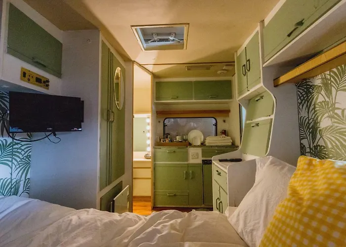 Hostel Towed Town Bristol