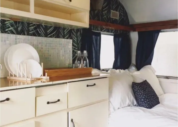 Towed Town 旅馆 布里斯托